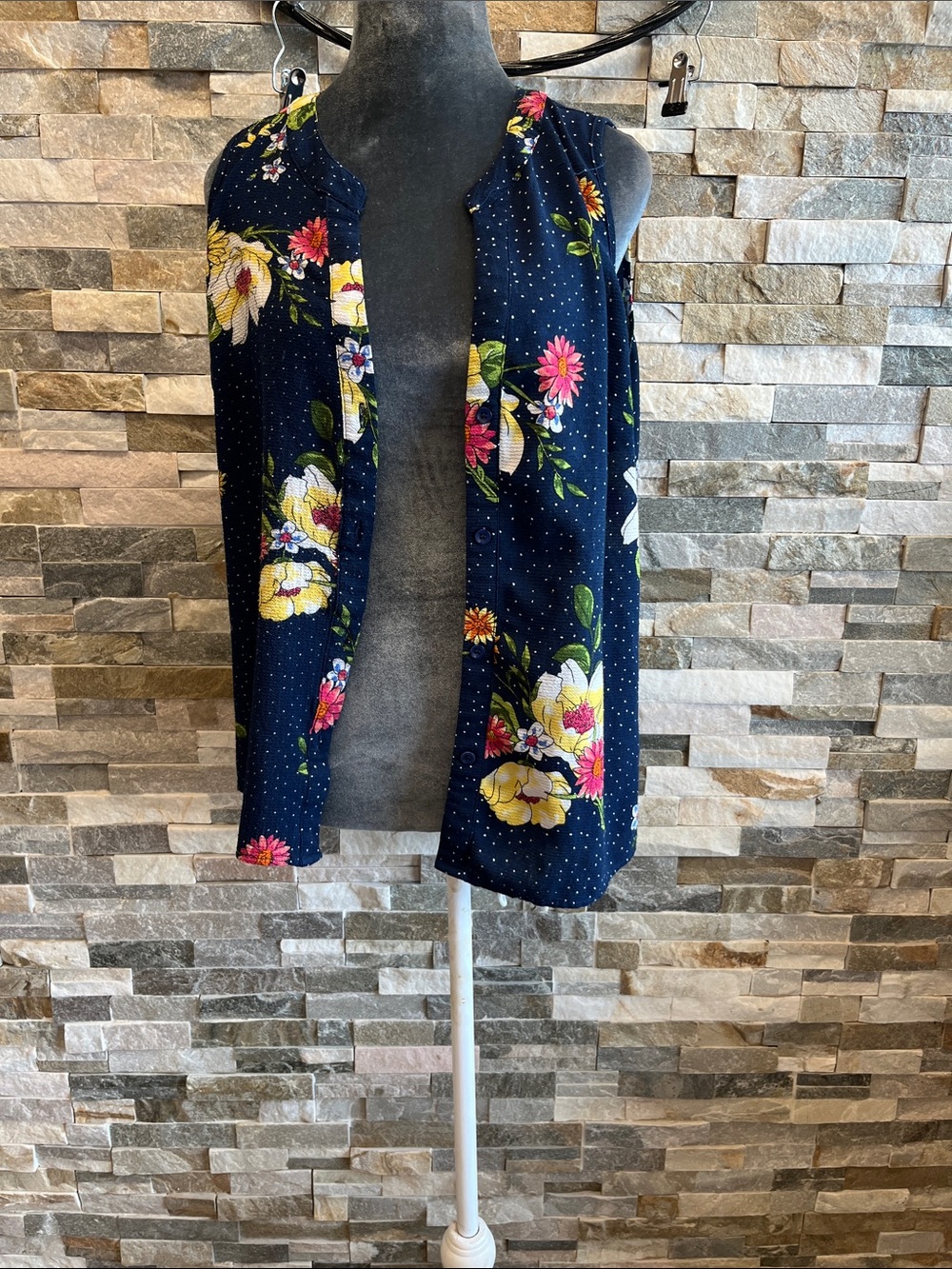 Navy Floral Sleeveless Blouse - Lightweight Open Front